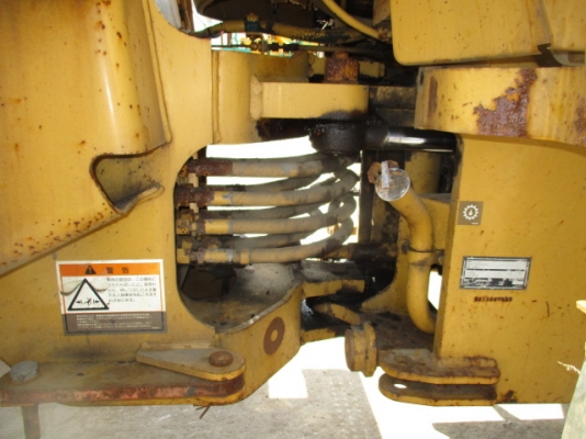 ขายรถตักล้อยาง 910F Wheel Loader (Used) 062-709-1747 ขายรถตักล้อยาง 910F Wheel Loader (Used) 062-709-1747