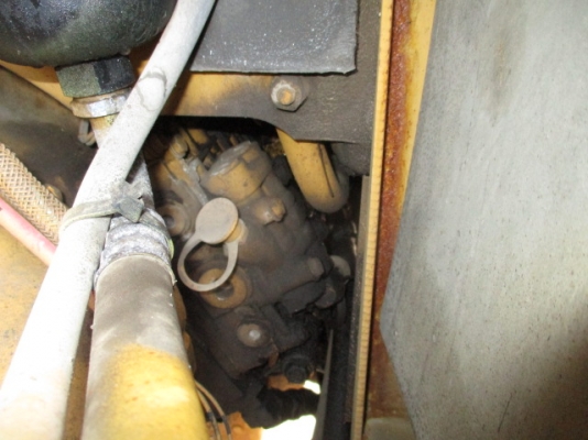 ขายรถตักล้อยาง 910F Wheel Loader (Used) 062-709-1747 ขายรถตักล้อยาง 910F Wheel Loader (Used) 062-709-1747