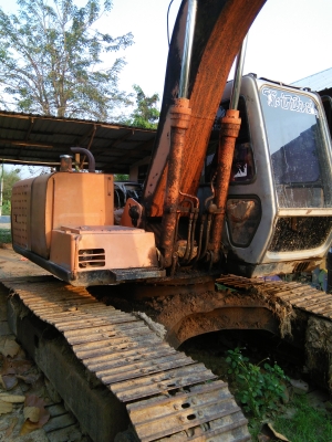 เครื่องจักรกลหนัก