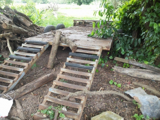 ขายตามสภาพ รถเกียวนอกA60 พร้อมเทเลอร์ ขายตามสภาพ รถเกียวนอกA60 พร้อมเทเลอร์