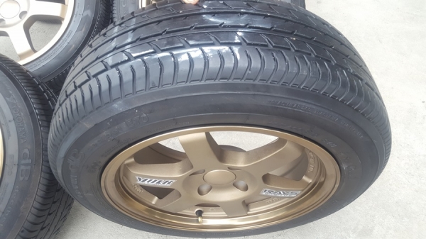 ขายล้อใหม่TE37 ขอบ 4รู100 พร้อมยางปี15 4 ล้อ