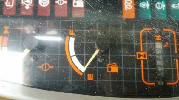 HITACHI EX120-2 HITACHI EX120-2