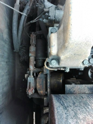 KOMATSU PC 100-5 KOMATSU PC 100-5