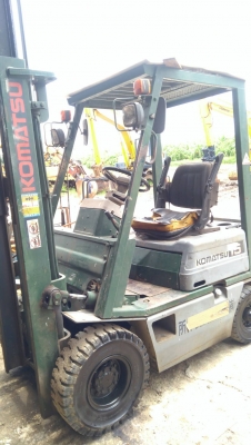 รถฟอร์คลิฟต์ KOMATSU FG15-15 รถเก่านอกพึ่งนำเข้ามา ยังไม่เคยใช้งานในไทย เกียร์ออโต้ ยางตัน 4 เส้น ยกสูง 3 เมตร พร้อมใช้งาน