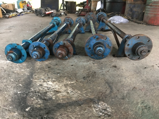 ขายดุมพร้อมเพลาชุดละ1200฿ ขายดุมพร้อมเพลาชุดละ1200฿