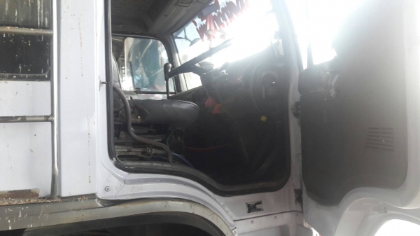 พ่วง 20 ล้อ HINO 3M  240 แรง เครื่อง M10C ปี 38 กระบะเหล็ก - ดั้ม ตัวแม่ ดั้มโคราช / ตัวลูก อู่หน้าพระลาน ยาว 6 เมตร