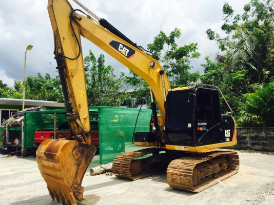 ขออณุญาติขาย สเป็กยี่312D2ปุ่น6000ชั่วโมง ราคา 1750000 เอกสารอินวอย สนใจติดต่อ 0853224877-0988930465