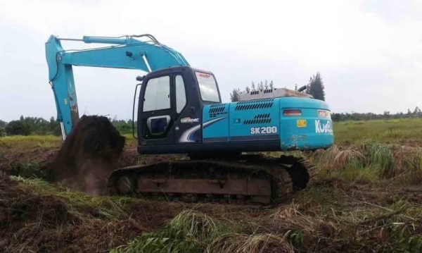ขาย 1,685,000 บาท รถแบ็คโฮ KOBELCO SK200-8 Yn12 Super ใช้งาน 12,8xx ชั่วโมง บอดี้สวย บูมอาร์มไม่แตกไม่ร้าว บุ้งกี๋สวย เครื่องดี ปั้มและระบบไฮโดรลิคทำงานดี ระบบไฟฟ้าครบ คอลโทรลนิ่ม เอวแน่น เฟรมสวย โซ่พอใช้ ใบแทร็คหนา สภาพดี พร้อมใช้งาน เอกสารชุดแจ้งจำหน่าย