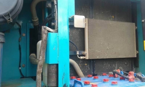 ขาย 1,685,000 บาท รถแบ็คโฮ KOBELCO SK200-8 Yn12 Super ใช้งาน 12,8xx ชั่วโมง บอดี้สวย บูมอาร์มไม่แตกไม่ร้าว บุ้งกี๋สวย เครื่องดี ปั้มและระบบไฮโดรลิคทำงานดี ระบบไฟฟ้าครบ คอลโทรลนิ่ม เอวแน่น เฟรมสวย โซ่พอใช้ ใบแทร็คหนา สภาพดี พร้อมใช้งาน เอกสารชุดแจ้งจำหน่าย ขาย 1,685,000 บาท รถแบ็คโฮ KOBELCO SK200-8 Yn12 Super ใช้งาน 12,8xx ชั่วโมง บอดี้สวย บูมอาร์มไม่แตกไม่ร้าว บุ้งกี๋สวย เครื่องดี ปั้มและระบบไฮโดรลิคทำงานดี ระบบไฟฟ้าครบ คอลโทรลนิ่ม เอวแน่น เฟรมสวย โซ่พอใช้ ใบแทร็คหนา สภาพดี พร้อมใช้งาน เอกสารชุดแจ้งจำหน่าย