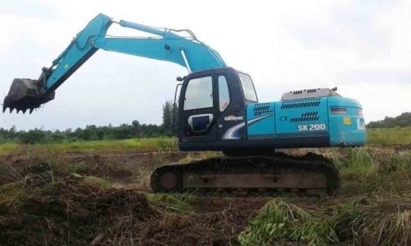 ขาย 1,685,000 บาท รถแบ็คโฮ KOBELCO SK200-8 Yn12 Super ใช้งาน 12,8xx ชั่วโมง บอดี้สวย บูมอาร์มไม่แตกไม่ร้าว บุ้งกี๋สวย เครื่องดี ปั้มและระบบไฮโดรลิคทำงานดี ระบบไฟฟ้าครบ คอลโทรลนิ่ม เอวแน่น เฟรมสวย โซ่พอใช้ ใบแทร็คหนา สภาพดี พร้อมใช้งาน เอกสารชุดแจ้งจำหน่าย ขาย 1,685,000 บาท รถแบ็คโฮ KOBELCO SK200-8 Yn12 Super ใช้งาน 12,8xx ชั่วโมง บอดี้สวย บูมอาร์มไม่แตกไม่ร้าว บุ้งกี๋สวย เครื่องดี ปั้มและระบบไฮโดรลิคทำงานดี ระบบไฟฟ้าครบ คอลโทรลนิ่ม เอวแน่น เฟรมสวย โซ่พอใช้ ใบแทร็คหนา สภาพดี พร้อมใช้งาน เอกสารชุดแจ้งจำหน่าย