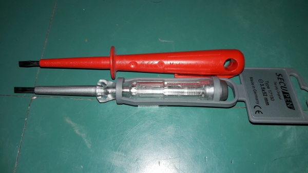 ขายไขควงเช็คไฟฟ้าแพ็ค2ด้าม Made in GERMANY วัด ไฟฟ้าAC 100-250VAC ขายไขควงเช็คไฟฟ้าแพ็ค2ด้าม Made in GERMANY วัด ไฟฟ้าAC 100-250VAC