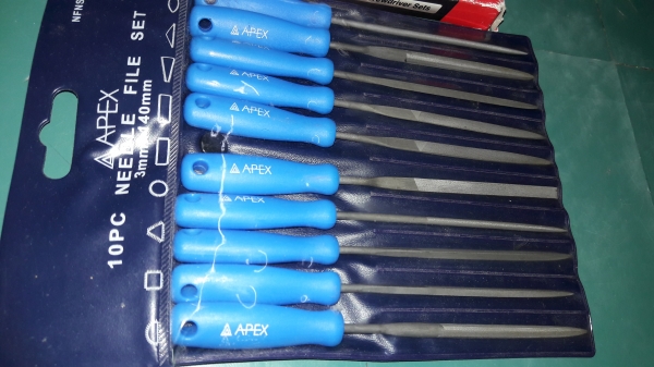 ขายตะไบชุดAPEX เก่าเก็บ และชุดไขควงKING EAGLE MADE IN TAIWAN.