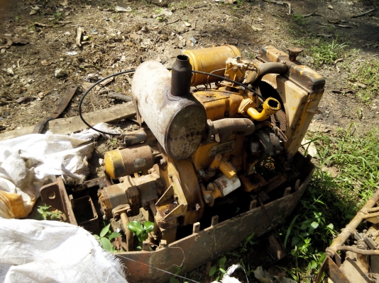ขายเครื่องรถแบคโฮพร้อมปั๊มไฮดรอลิค KOMATSU PC20-1 ขายเครื่องรถแบคโฮพร้อมปั๊มไฮดรอลิค KOMATSU PC20-1