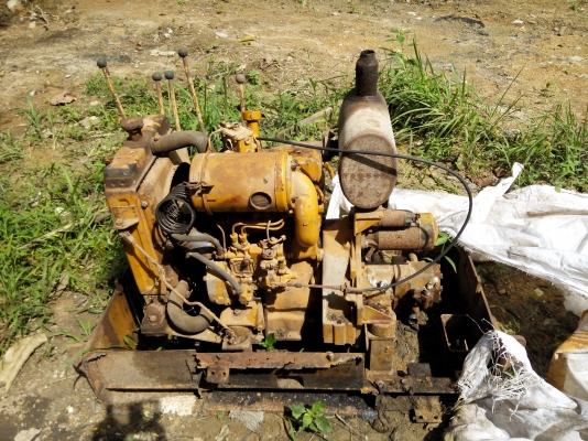ขายเครื่องรถแบคโฮพร้อมปั๊มไฮดรอลิค KOMATSU PC20-1