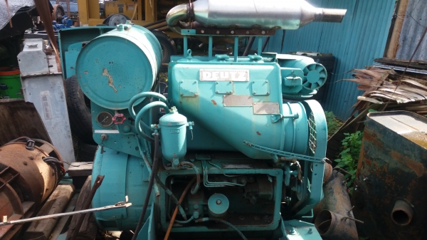 ขายเครื่องDEUTZ ตามสภาพ พร้อมแท่น