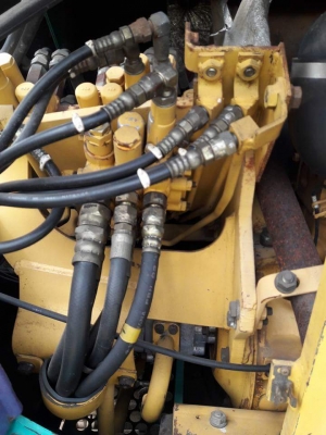 ขายKOMATSU PC25-1  เก่าญี่ปุ่นแท้  สภาพสวน ยังไม่เคยใช้งานในไทย  ลองระบบกันได้ทุกวัน  โทร  089-3818694  ดวงนภา