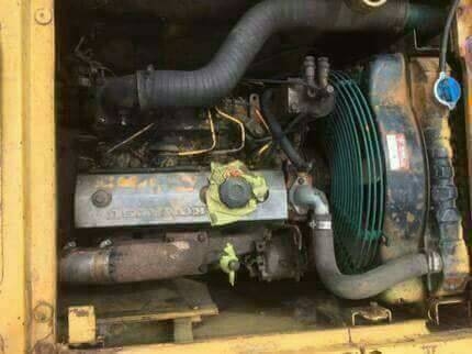 KOMATSU PC 60-6 KOMATSU PC 60-6