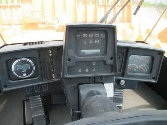 ขายรถบด Catterpilla 826G