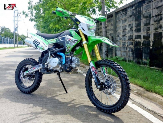 VSXR125โฉมใหม่มาแล้วววมีไฟหน้ามาพร้อมกับโปรโมชั่นแล้วจร้าาา