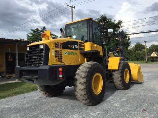 ขายรถตัก KOMATSU WA270-5 ญี่ปุ่นแท้ สวยจัด ปีใหม่ รถสมบูรณ์มาก