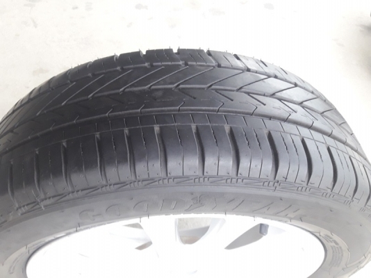 ล้อTOYOTA VIOS12ก้าน ยางปี15  4 ล้อ