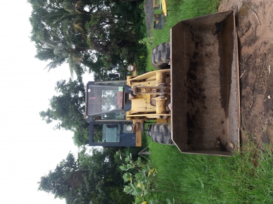 อยากขายรถตักสภาพสวย