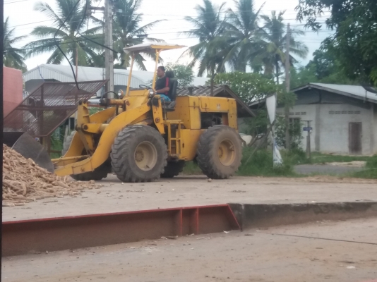 รถตัก515-1อยากขายครับ