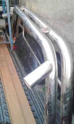 โรบาร์สแตนเลส