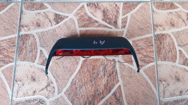 ไฟเบรคหลังดวงที่สาม AUDI A4 ไฟเบรคหลังดวงที่สาม AUDI A4