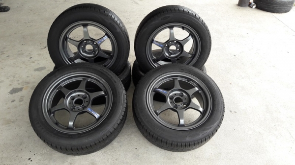 ล้อP1 Racing  ขอบ15 ยาง185/60/15 ปี16  4 ล้อ