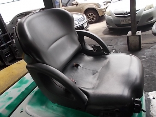 รถโฟล์คลิฟท์ KOMATSU FD25T-16 ดีเซล ยก 2.5 ตัน ยกสูง 3 ม 062-709-1747