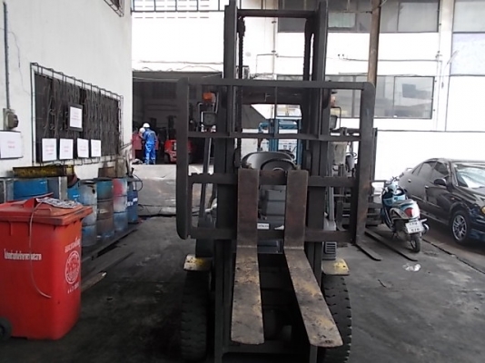 รถโฟล์คลิฟท์ KOMATSU FD25T-16 ดีเซล ยก 2.5 ตัน ยกสูง 3 ม 062-709-1747
