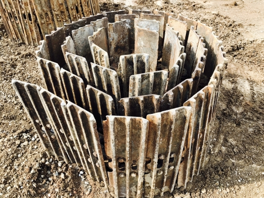 ขายโซ่พร้อมแผ่น CAT320C