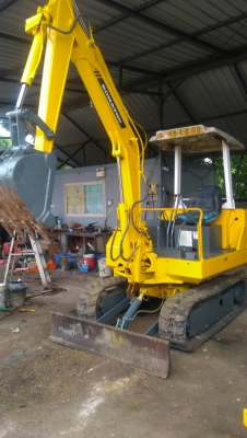 รถแบคโฮ KOMATSU PC15-5 ซีเรียลสูงจะเป็นรุ่น 6 แล้ว เทียบเท่า PC20 สภาพพร้อมใช้งาน (มี VDO การทำงานให้ชม)