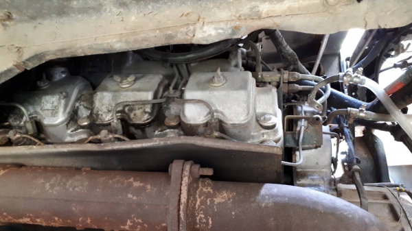 ขายเทเลอร์ Ud318hp 2เพลา สภาพสวยพร้อมใช้ติดต่อคุณอ๊อฟพิจิตร086-737-9991