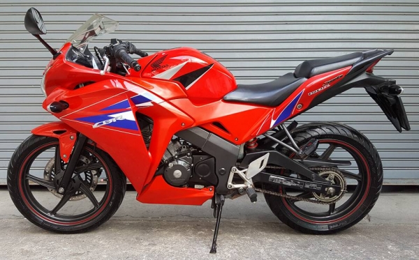 ขออนุญาตขาย HONDA CBR150I NEW ยางใหม่หน้าและหลัง สภาพสวยเหมือนรถใหม่ป้ายแดง ฟรีค่าโอน ขออนุญาตขาย HONDA CBR150I NEW ยางใหม่หน้าและหลัง สภาพสวยเหมือนรถใหม่ป้ายแดง ฟรีค่าโอน