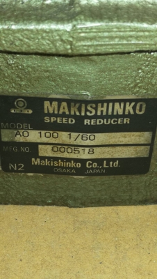 4,500 บ.กทม  ส่งฟรี โทร 083-2000058LINE ID:    line832923 ชุดเกียร์ทดยี่ห้อ MAKISHINKO ผลิตญี่ปุ่น ขนาดใหญ่(กว้าง 17 cm. ยาว 33 cm. สูง 31 cm.) ขนาดเพลาสวมโต 39 mm. อัตราทด 1: 60 สภาพสวย(มี 5 ตัว)