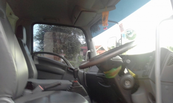 ขายอีซุ210ดั้มสวยๆครับ