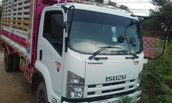 ขายอีซุ210ดั้มสวยๆครับ