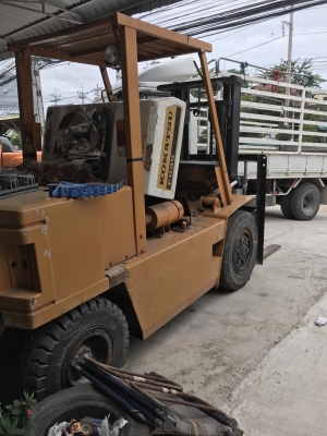 ขายด่วน รถฟอร์คลิฟ fd35 /4.  เสา3เมตร. เครือง6สูบ. ยก3ตันครึ่ง สภาพเก่ายี่ปุ่น ซื้อมาไม่ได้ใช้งาน ขาย195000