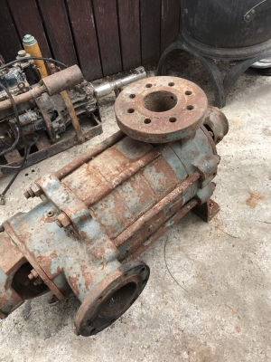 ขายด่วน ปั้ม แรงดัน สูง 4ใบพัด เข้า6ออก5 เพลาใหม่ ลูกปืนใหม่.  ลูกค้านำมาซ่อมแล้วไม่มารับขาย 28000 ใช้ใน สนามกอฟ. หรือดันขึ้นที่สูง