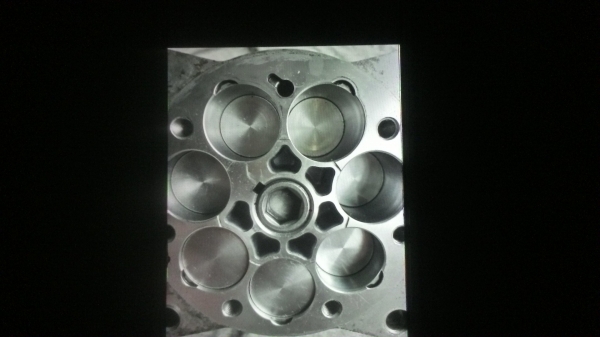 คอมแอร์SD7H15