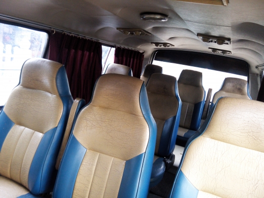 ขายรถตู้ TOYOTA เครื่อง ดีเซล 2 L ราคา 32000