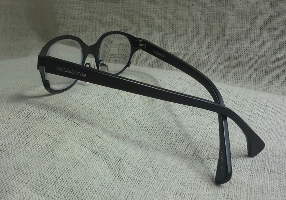 แว่นสายตายาวอเมริกันแบรนด์ ตัวแท้! เลนส์มัลติโค้ท +200 ใสปิ๊ง! Authentic LIZA CLAIBORNE handmade in USA แว่นสายตายาวอเมริกันแบรนด์ ตัวแท้! เลนส์มัลติโค้ท +200 ใสปิ๊ง! Authentic LIZA CLAIBORNE handmade in USA