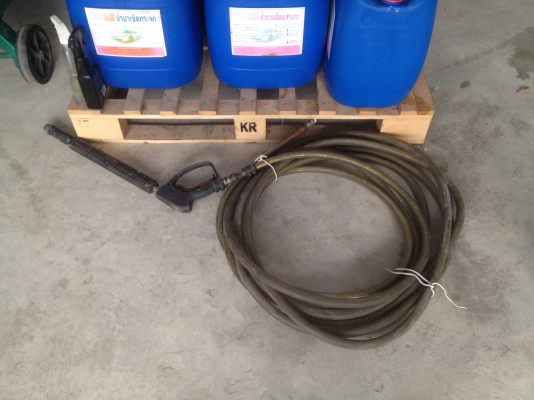 ปั้มน้ำแรงดันสูง 3 แรง 380V. Interpump W-98 พร้อมฐาน ปั้มน้ำแรงดันสูง 3 แรง 380V. Interpump W-98 พร้อมฐาน