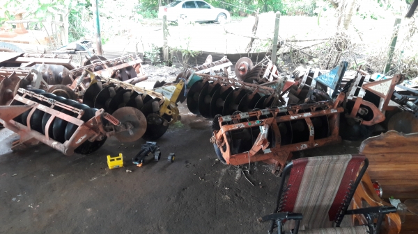 ขาย3408พร้อมเล่มอุปกรครบ3ชิ้นดันผานโลตาลี่สนใจ0868026494