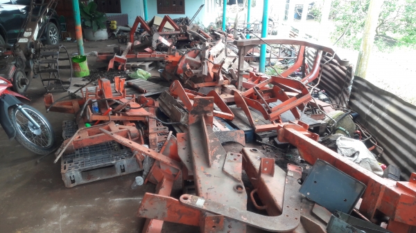 ขายเหมาดันหน้ารุ่น4508มี10ชุด170000สนใจ0868026494