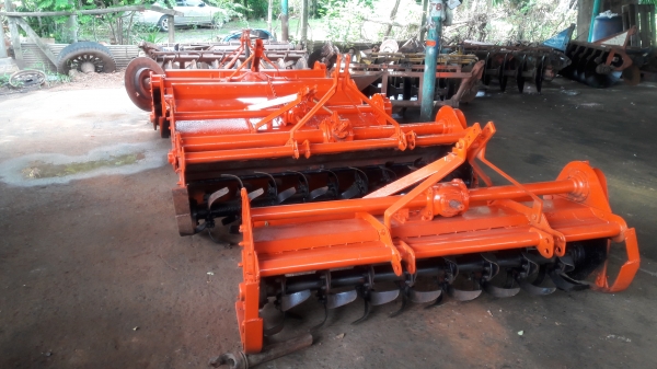 ขายด่วนโลตาช้าง160 180พร้อมยอยใหม่สนใจ0868026494