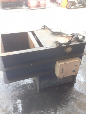 เครื่องอัดกระป๋อง