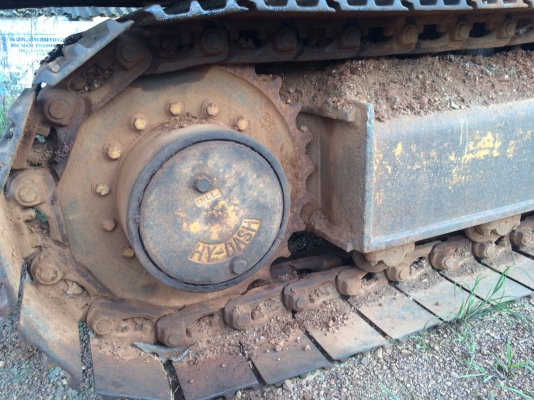 ขาย!! >>> Komatsu Pc120 รุ่น 3 ราคา 260,000บาท <<< เบอร์ติดต่อ 098-7155789 086-4631102